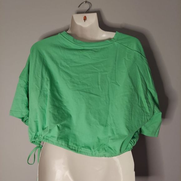 Green Cropped  Drawstring Short-Sleeve Top - Picture 5 of 9